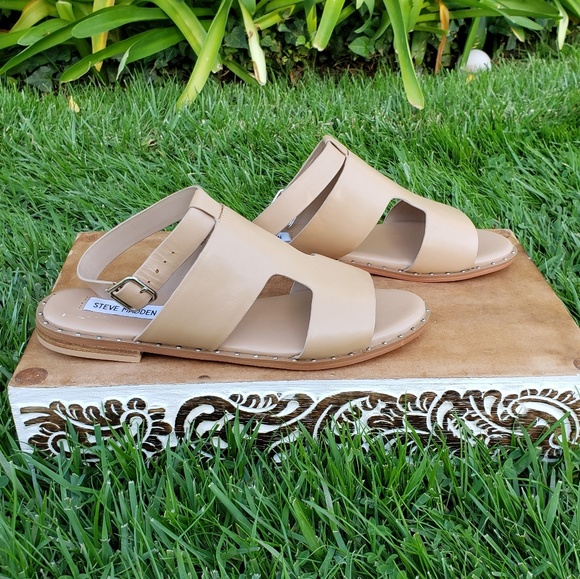 Casual Cool Steve Madden Studded Sandals - Picture 5 of 8